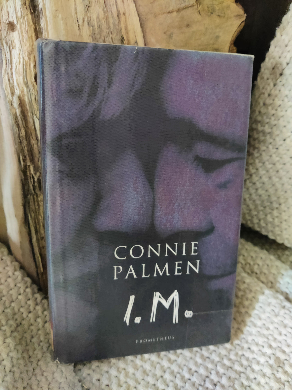 I.M.
