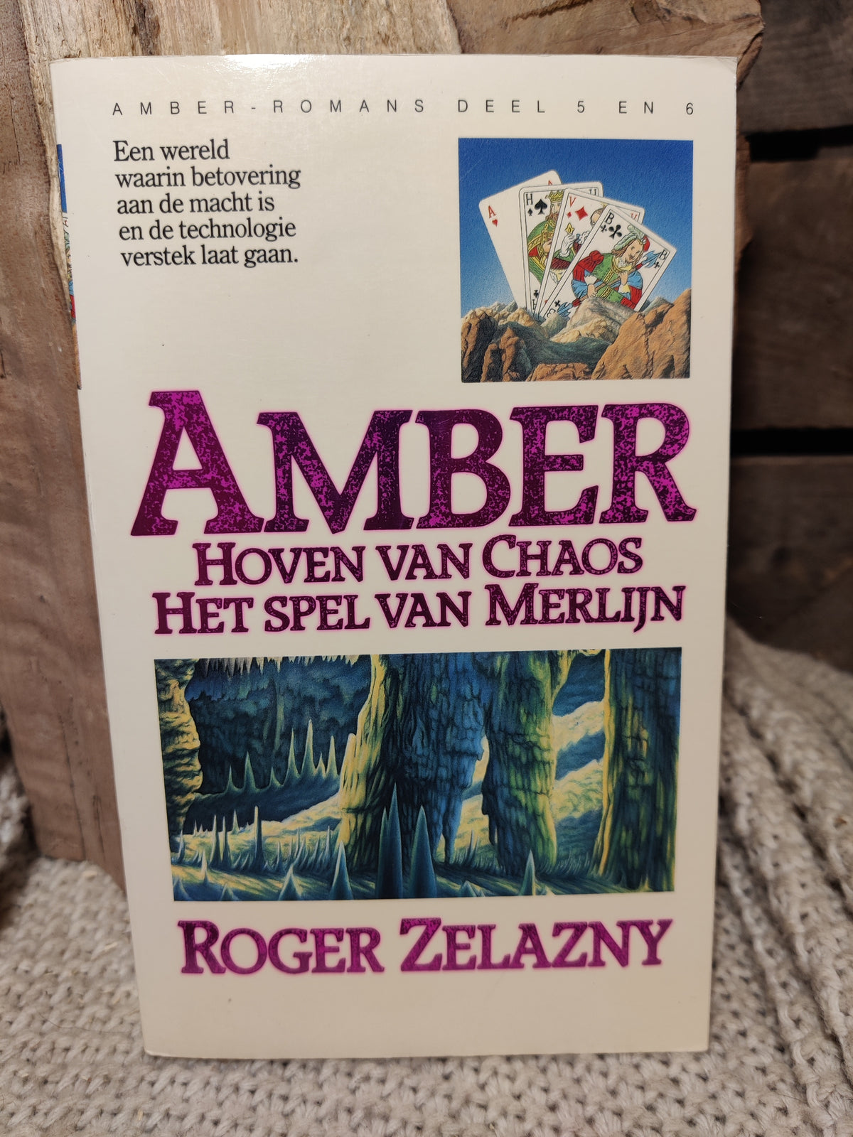 Hoven van Chaos - Het spel van Merlijn