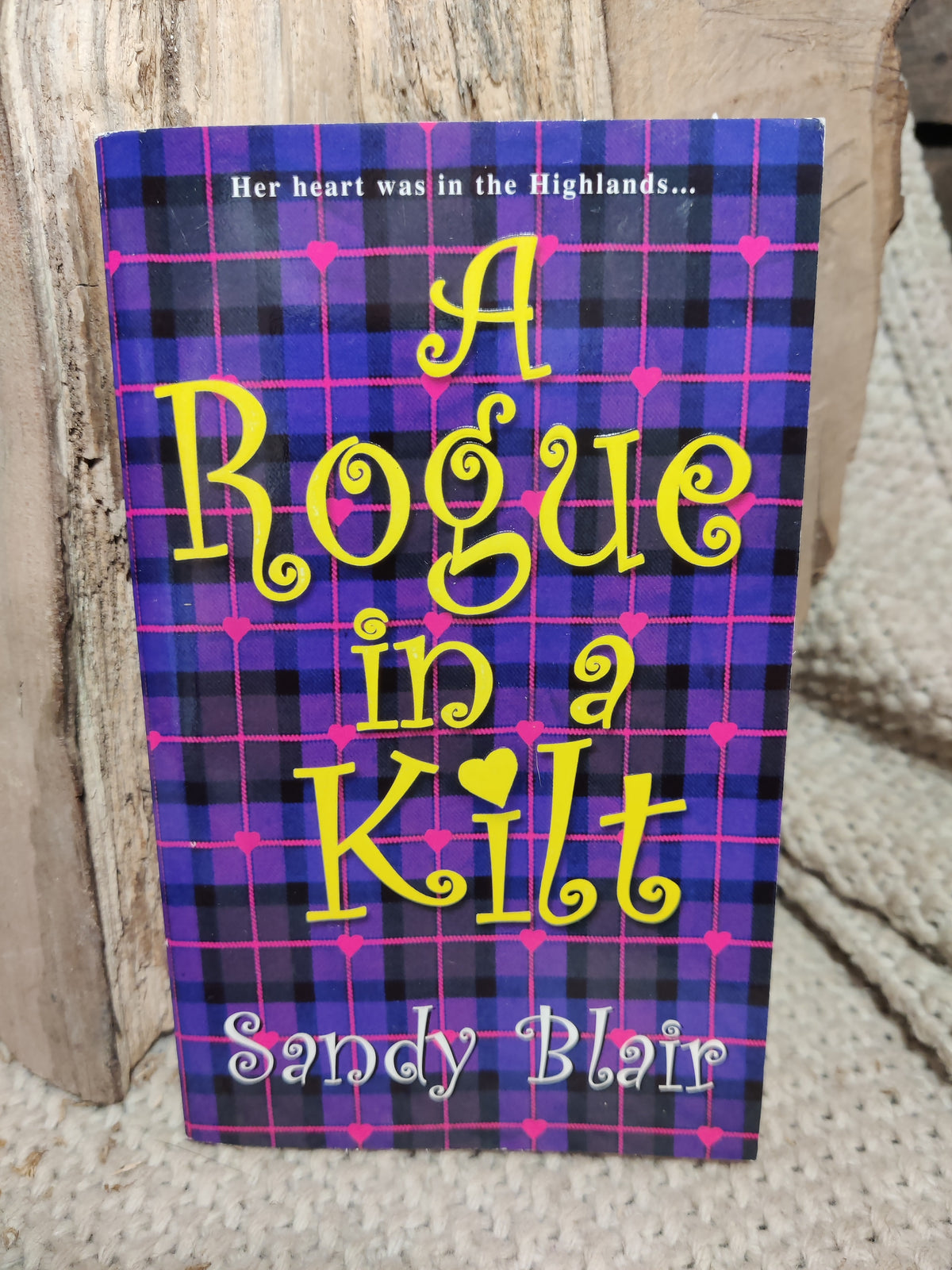 Boekkaft van A Rogue in a Kilt door Sandy Blair - Boekendraak
