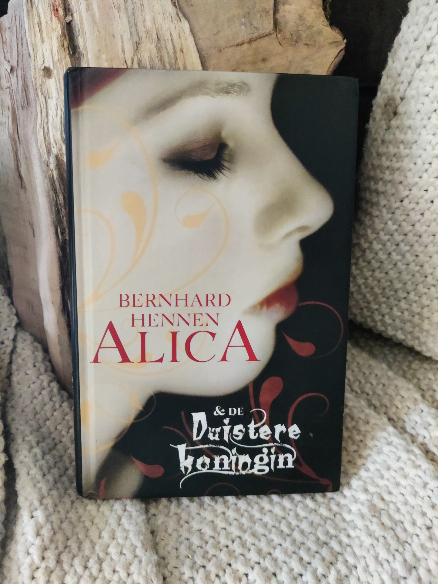 Alica & de Duistere Koningin