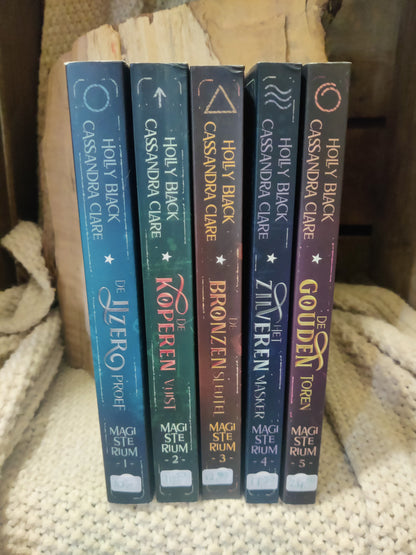 Complete Magisterium serie