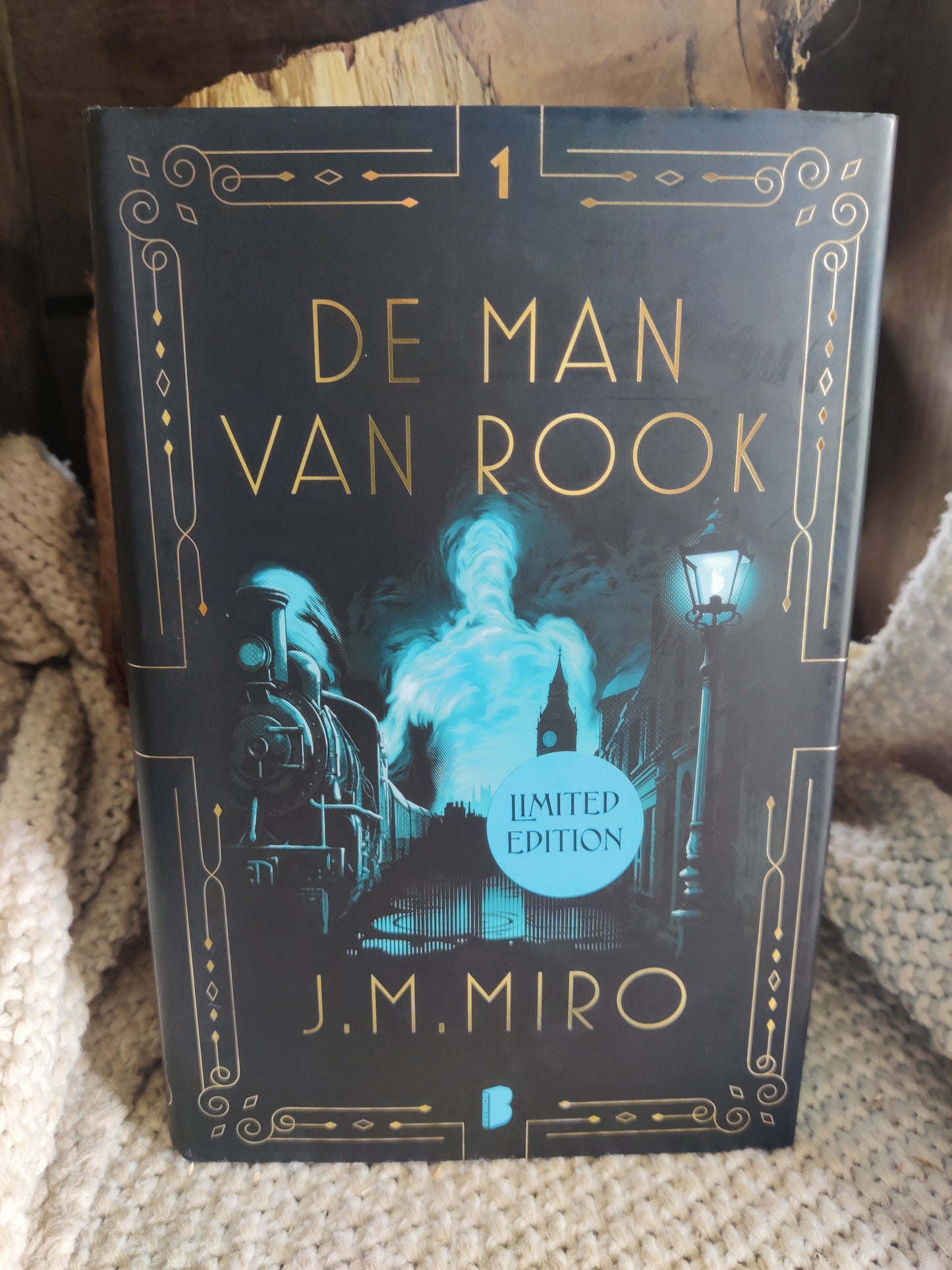 De man van rook