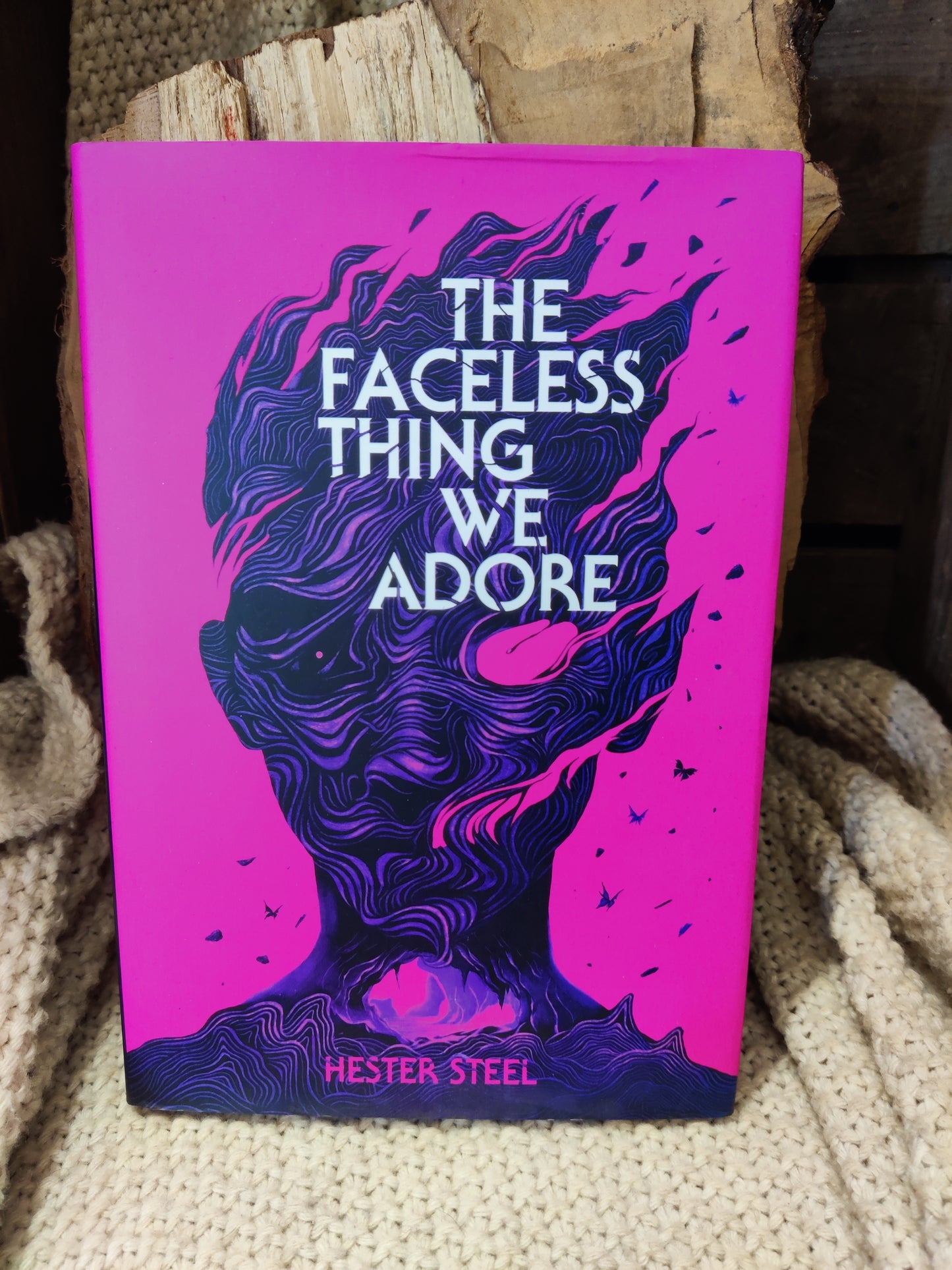 The faceless thing we adore