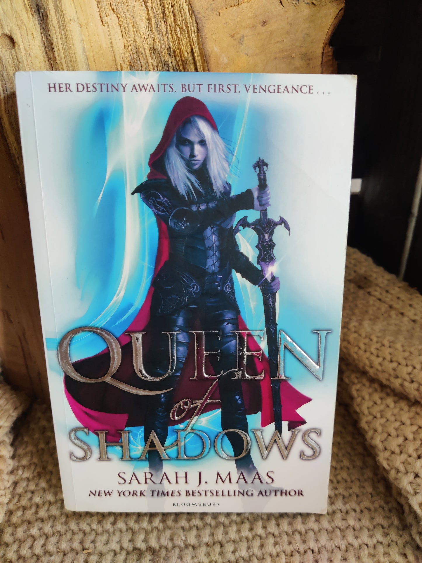 Queen of shadows