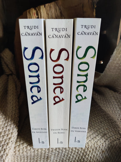 Complete Sonea Trilogie