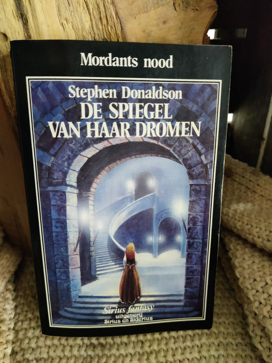 De spiegel van haar dromen